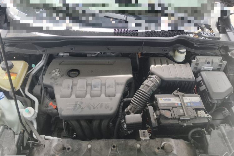 Used Dongfeng Aeolus AX7 2015 2.0L Automatic Zhiyue Version Engine Bay