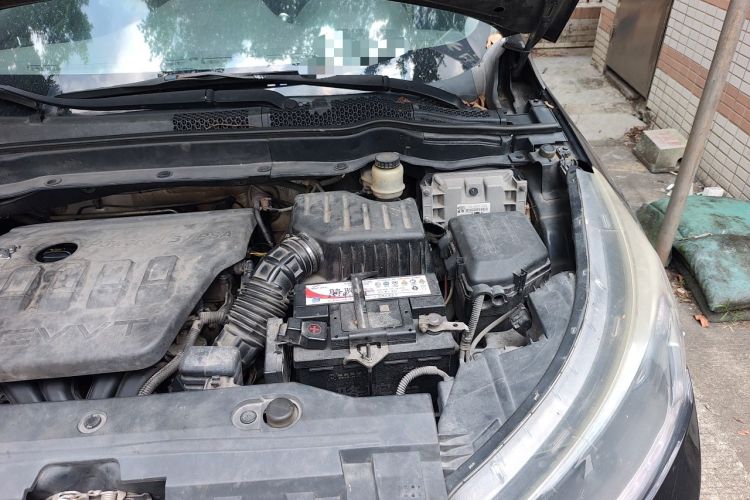 Used Dongfeng Aeolus AX7 2015 2.0L Automatic Zhiyi Trim Engine Bay Left