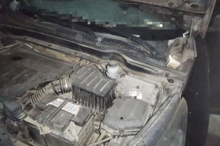 Used Dongfeng Aeolus AX7 2015 2.0L Manual Zhiyi Trim Engine Bay Left