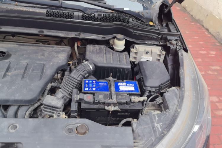 Used Dongfeng Aeolus AX7 2015 2.0L Manual Zhiyi Trim Engine Bay Left
