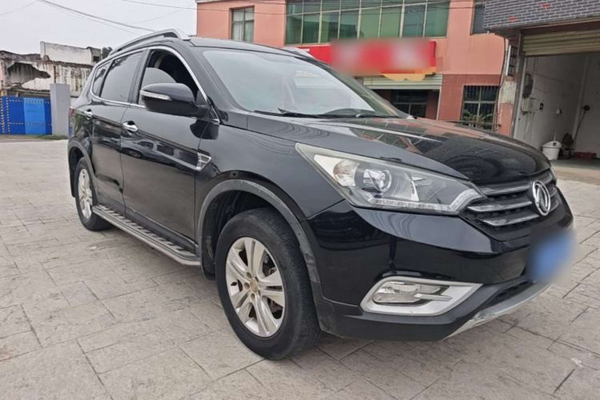 Used Dongfeng Aeolus AX7 2015 2.0L Manual Zhiyue Model Front Right 45 Deg