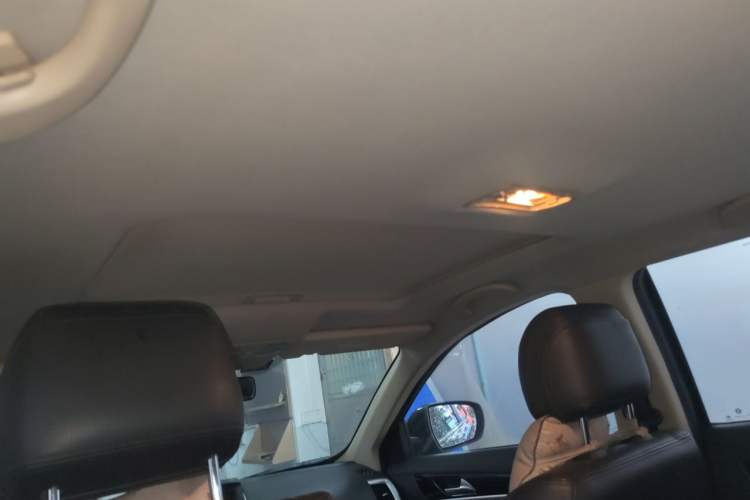 Used Dongfeng Aeolus AX7 2015 2.0L Automatic Zhiyi Trim Headliner