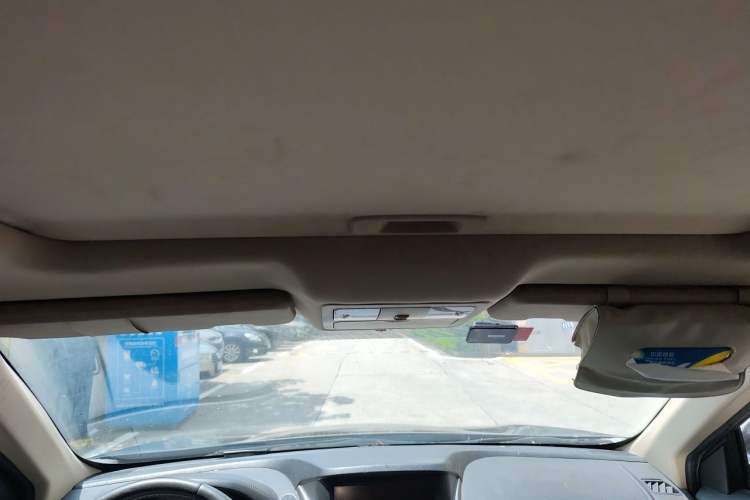 Used Dongfeng Aeolus AX7 2015 2.0L Automatic Zhiyi Trim Headliner