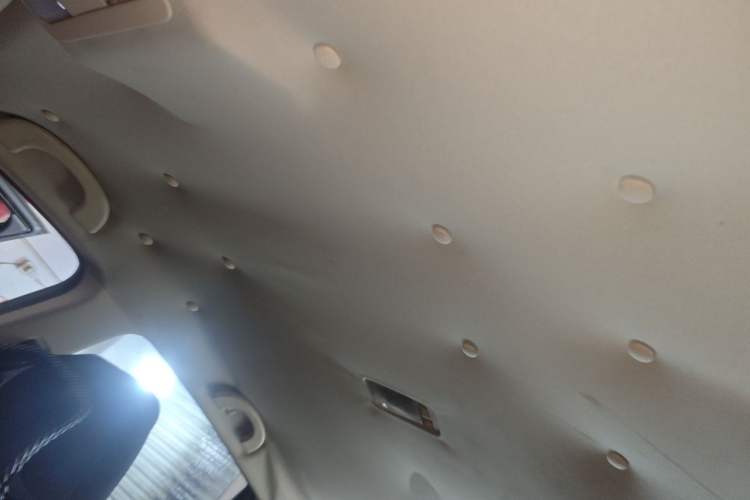 Used Dongfeng Aeolus AX7 2015 2.0L Manual Zhiyue Model Headliner