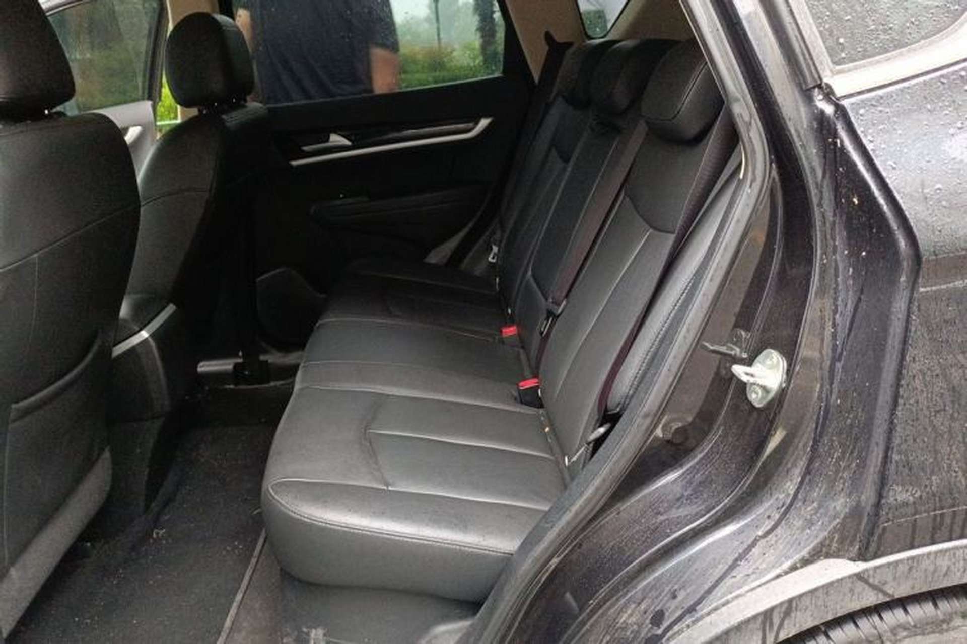 Used Dongfeng Aeolus AX7 2015 2.0L Manual Zhiyi Trim Left Rear Seat