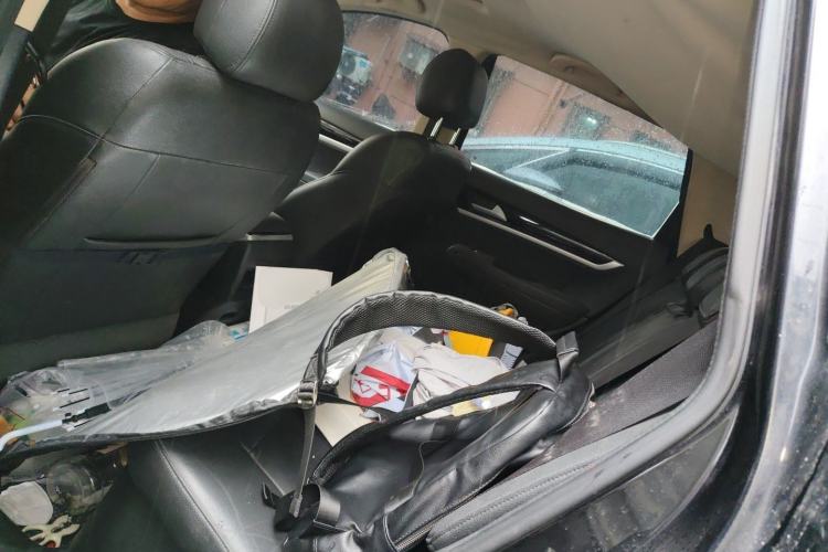 Used Dongfeng Aeolus AX7 2015 2.0L Automatic Zhiyi Trim Left Rear Seat