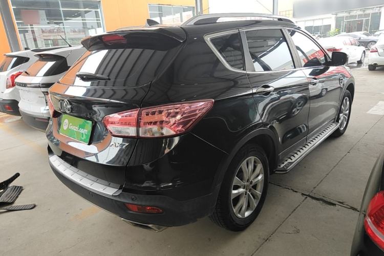 Used Dongfeng Aeolus AX7 2015 2.0L Manual Zhiyi Trim Rear Right 45 Deg
