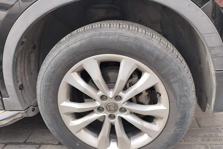 Used Dongfeng Aeolus AX7 2015 2.0L Manual Zhiyi Trim Right Front Wheel Hub