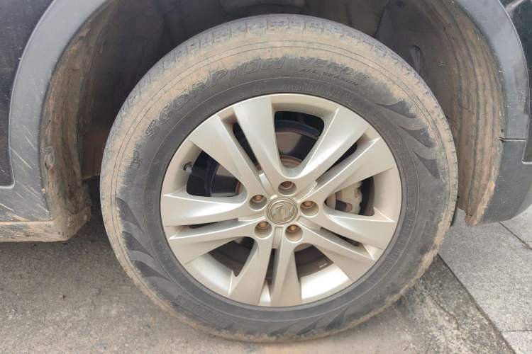 Used Dongfeng Aeolus AX7 2015 2.0L Automatic Zhiyue Version Right Front Wheel Hub