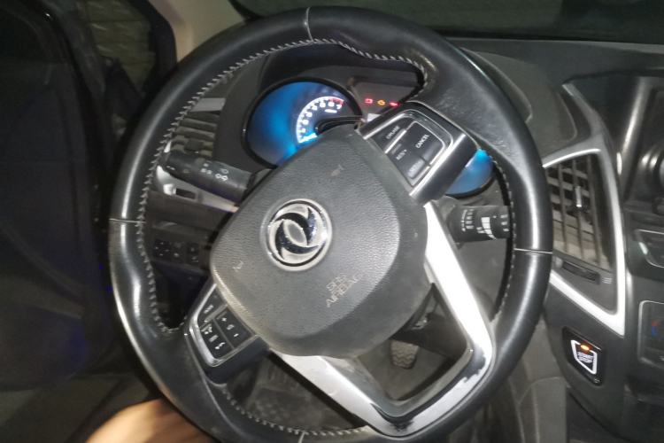 Used Dongfeng Aeolus AX7 2015 2.0L Manual Zhiyi Trim Steering Wheel
