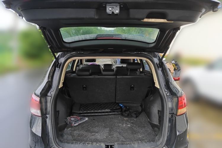 Used Dongfeng Aeolus AX7 2015 2.3L Automatic ZhiZun Version Trunk