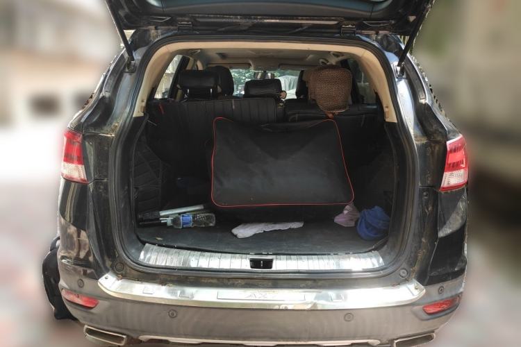 Used Dongfeng Aeolus AX7 2015 2.0L Manual Zhiyi Trim Trunk