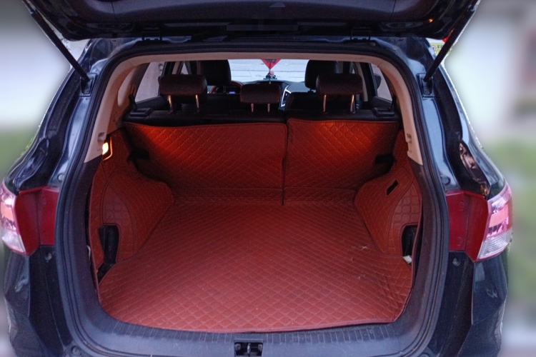 Used Dongfeng Aeolus AX7 2015 2.3L Automatic ZhiZun Version Trunk