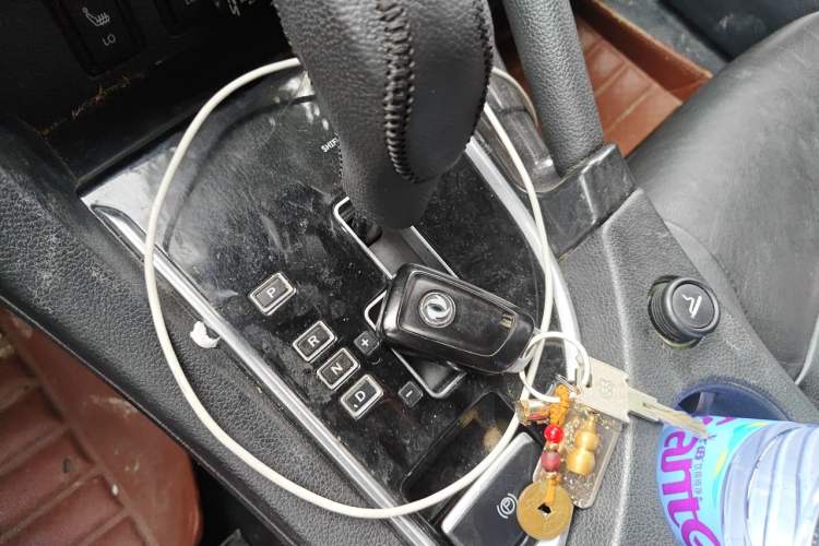 Used Dongfeng Aeolus AX7 2015 2.3L Automatic ZhiZun Version Vehicle Key