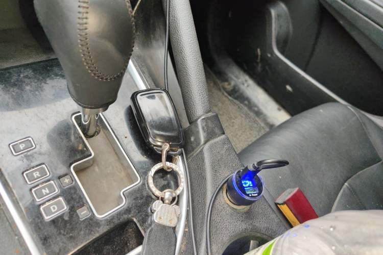 Used Dongfeng Aeolus AX7 2015 2.0L Automatic Zhiyi Trim Vehicle Key