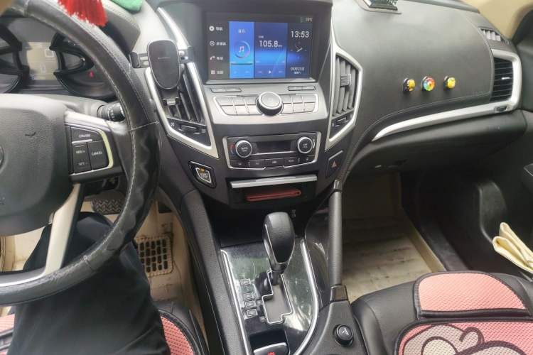 Used Dongfeng Aeolus AX7 2015 2.0L Automatic Zhiyi Trim Audio And AC Panel