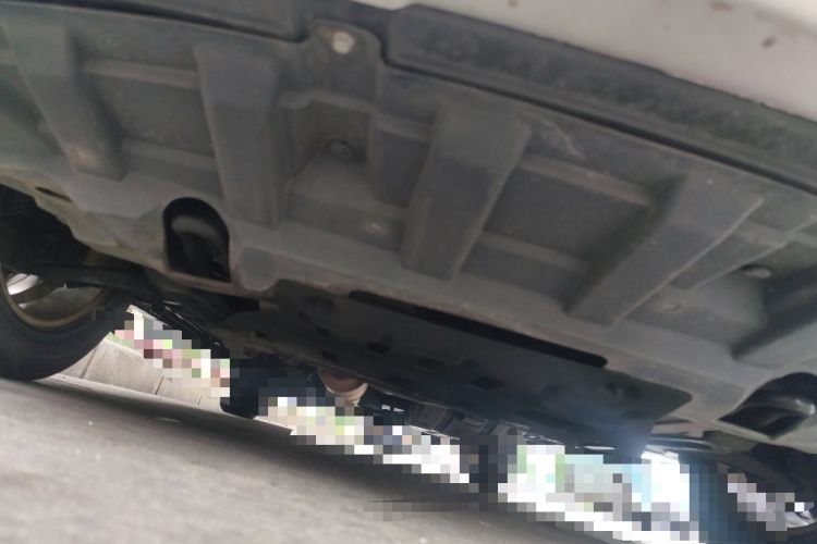 Used Dongfeng Aeolus AX7 2015 2.0L Automatic Zhiyi Trim Chassis Front