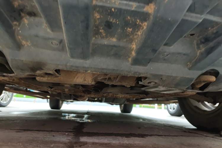 Used Dongfeng Aeolus AX7 2015 2.0L Manual Zhiyue Model Chassis Front