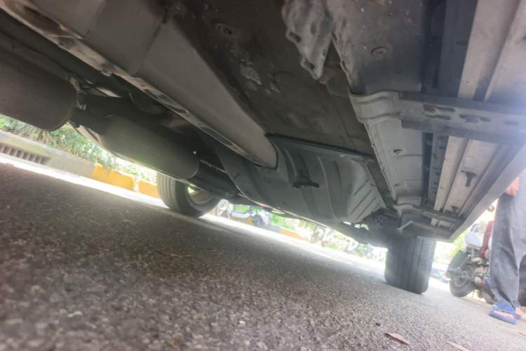 Used Dongfeng Aeolus AX7 2015 2.0L Automatic Zhiyi Trim Chassis Front Left