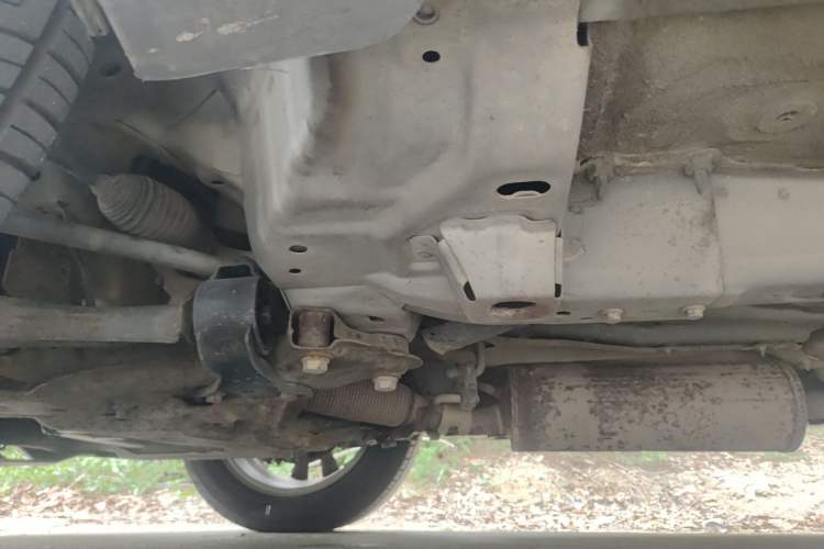 Used Dongfeng Aeolus AX7 2015 2.3L Automatic ZhiZun Version Chassis Front Left