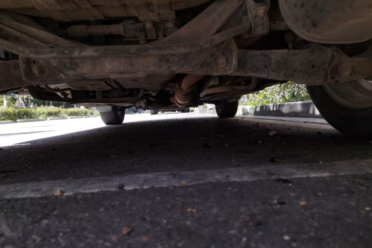 Used Dongfeng Aeolus AX7 2015 2.0L Automatic Zhiyi Trim Chassis Rear