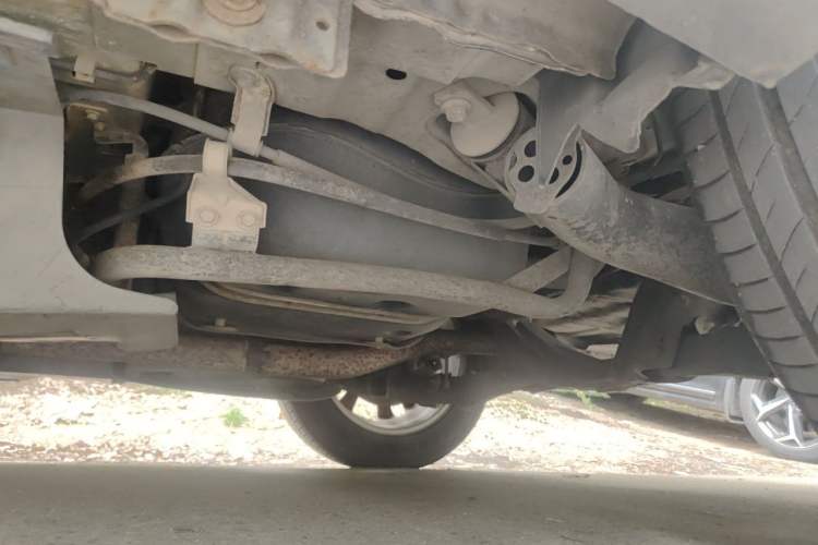 Used Dongfeng Aeolus AX7 2015 2.3L Automatic ZhiZun Version Chassis Rear Left