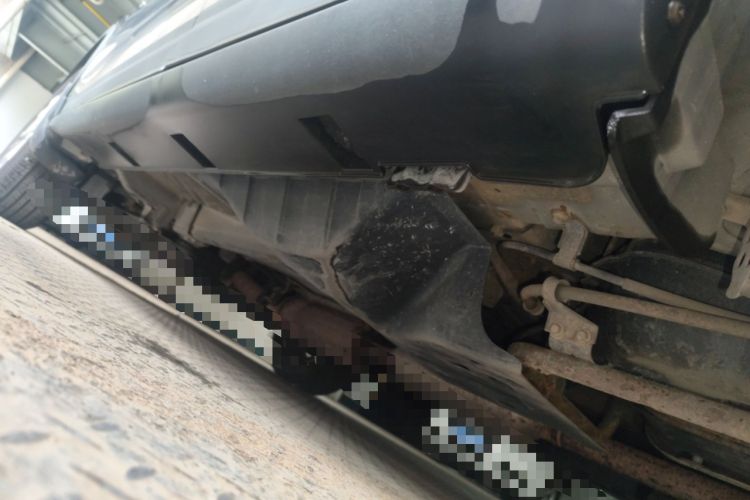 Used Dongfeng Aeolus AX7 2015 2.3L Automatic ZhiZun Version Chassis Rear Left