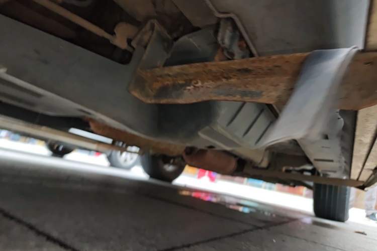 Used Dongfeng Aeolus AX7 2015 2.0L Manual Zhiyue Model Chassis Rear Right