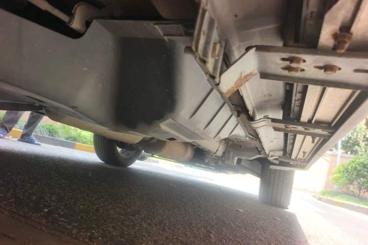 Used Dongfeng Aeolus AX7 2015 2.0L Automatic Zhiyi Trim Chassis Rear Right