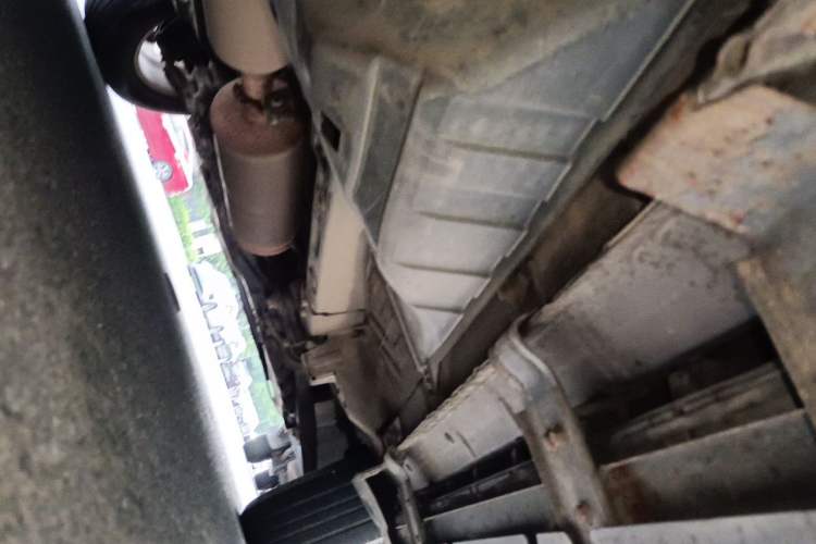 Used Dongfeng Aeolus AX7 2015 2.0L Automatic Zhiyi Trim Chassis Rear Right
