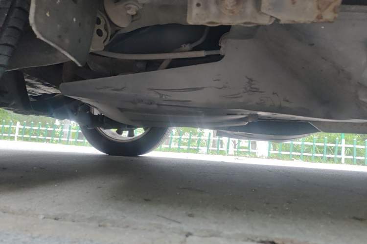 Used Dongfeng Aeolus AX7 2015 2.3L Automatic ZhiZun Version Chassis Rear Right
