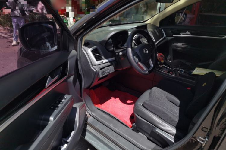 Used Dongfeng Aeolus AX7 2015 2.0L Automatic Zhiyi Trim Driver Seat