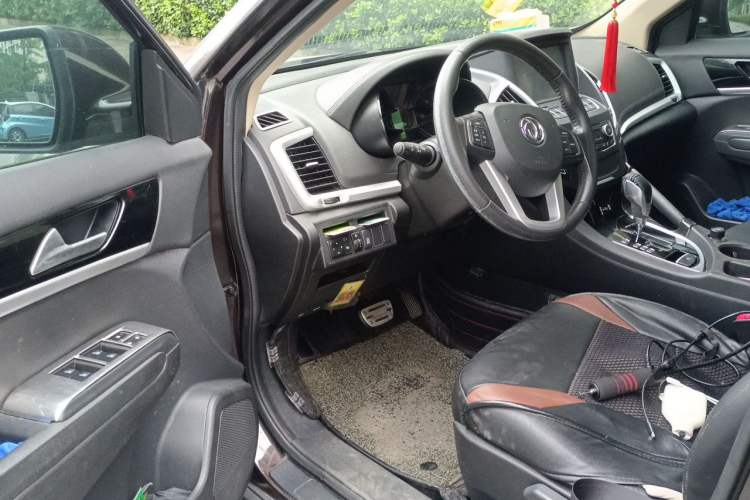 Used Dongfeng Aeolus AX7 2015 2.0L Automatic Zhiyi Trim Driver Seat