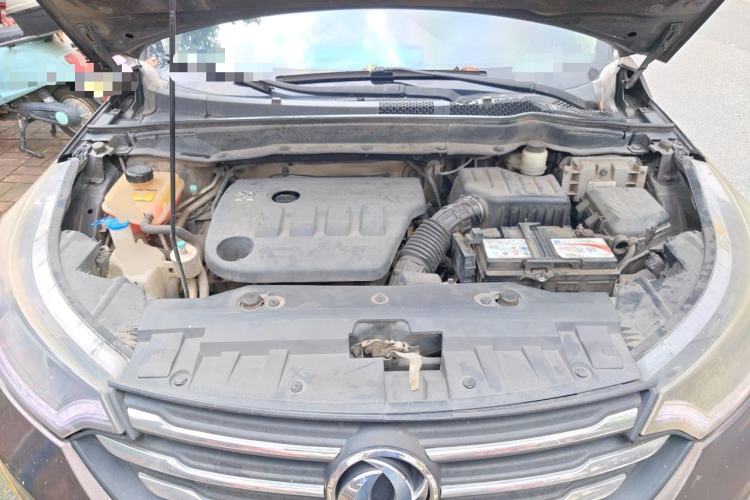 Used Dongfeng Aeolus AX7 2015 2.3L Automatic ZhiZun Version Engine Bay