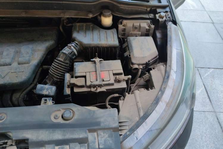 Used Dongfeng Aeolus AX7 2015 2.0L Automatic Zhiyue Version Engine Bay Left