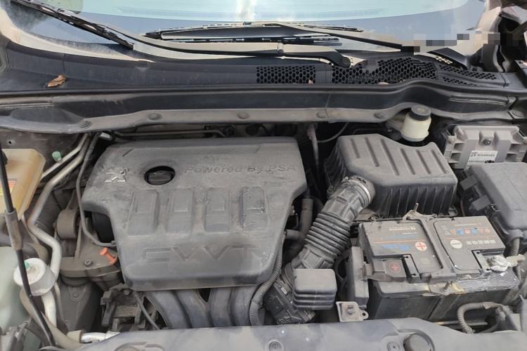 Used Dongfeng Aeolus AX7 2015 2.0L Automatic Zhiyi Trim Engine Bay