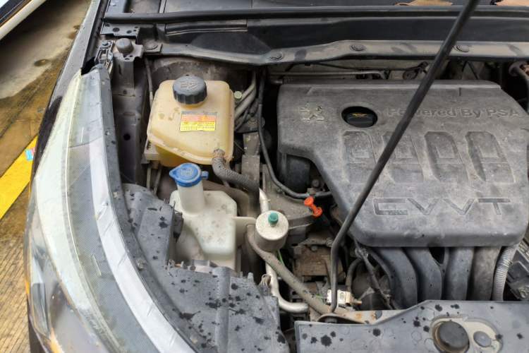 Used Dongfeng Aeolus AX7 2015 2.0L Automatic Zhiyi Trim Engine Bay Right