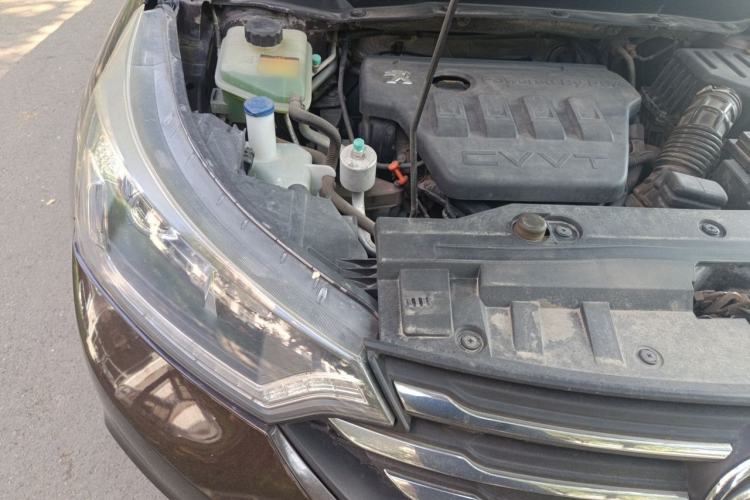 Used Dongfeng Aeolus AX7 2015 2.0L Manual Zhiyue Model Engine Bay Right