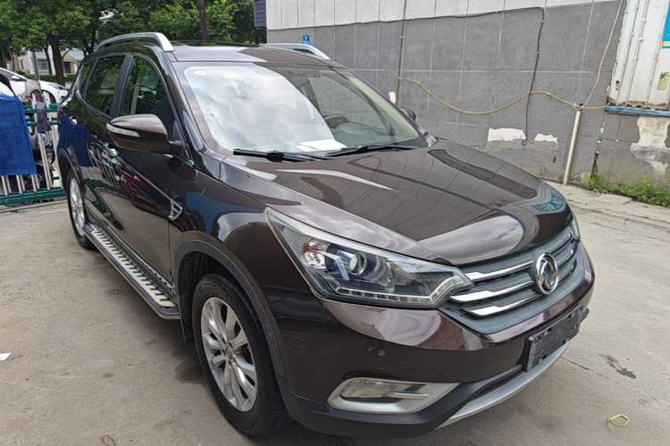 Used Dongfeng Aeolus AX7 2015 2.0L Automatic Zhiyi Trim Exterior 1