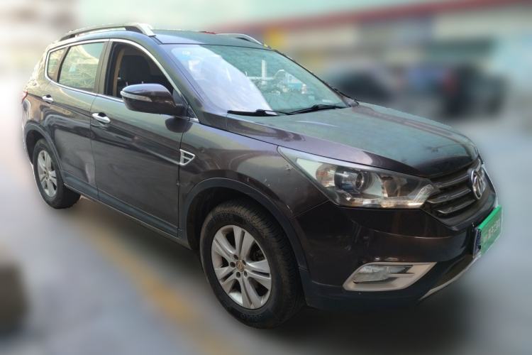 Used Dongfeng Aeolus AX7 2015 2.0L Automatic Zhiyue Version Front Right 45 Deg