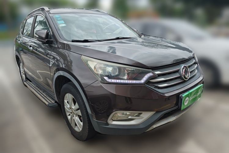 Used Dongfeng Aeolus AX7 2015 2.0L Manual Zhiyue Model Front Right 45 Deg