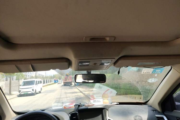 Used Dongfeng Aeolus AX7 2015 2.0L Automatic Zhiyi Trim Headliner