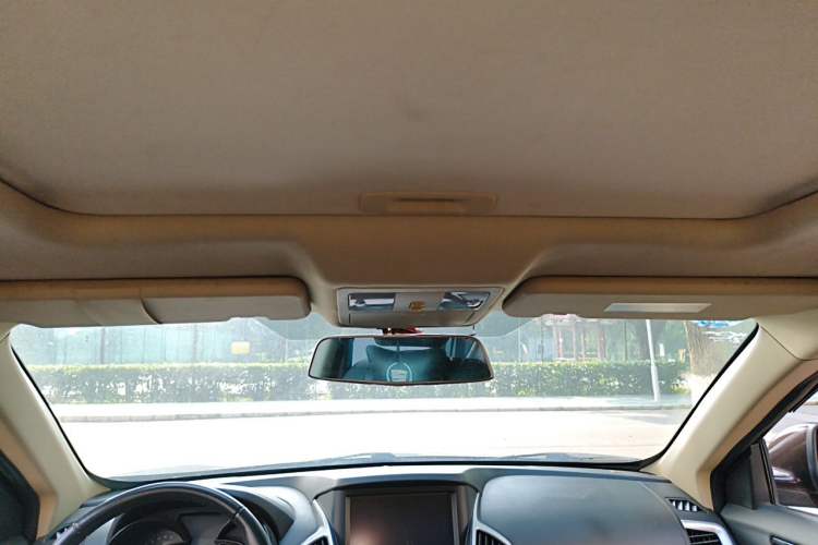 Used Dongfeng Aeolus AX7 2015 2.0L Manual Zhiyi Trim Headliner