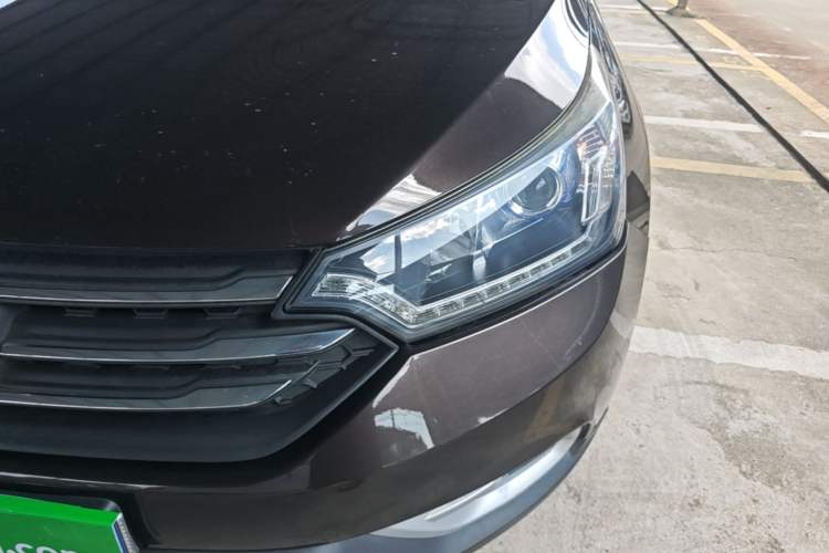 Used Dongfeng Aeolus AX7 2015 2.0L Automatic Zhiyi Trim Left Front Headlight