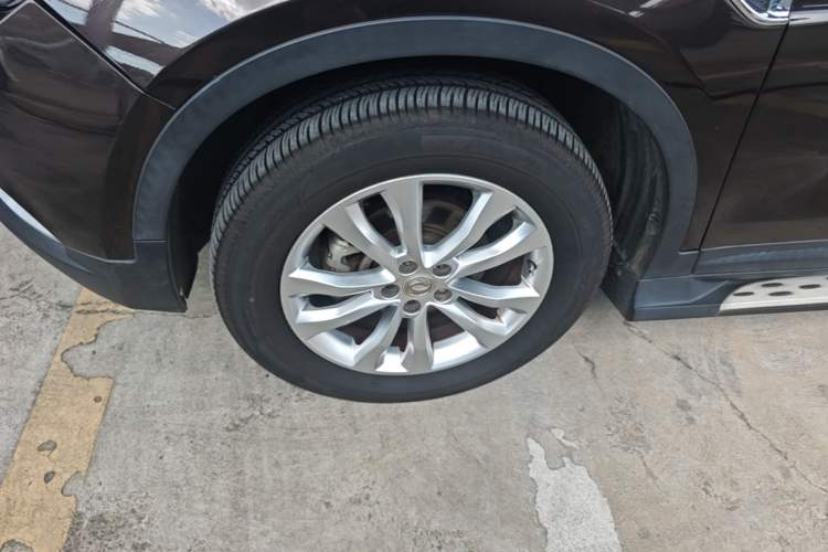 Used Dongfeng Aeolus AX7 2015 2.0L Automatic Zhiyi Trim Left Front Wheel Hub