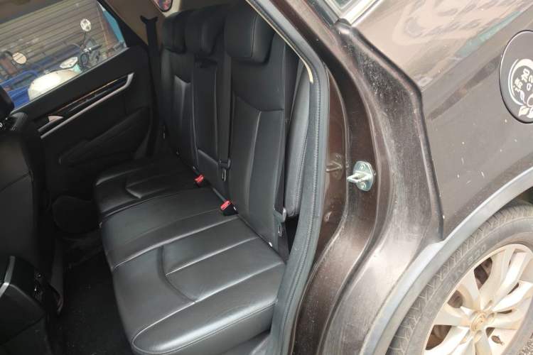 Used Dongfeng Aeolus AX7 2015 2.3L Automatic ZhiZun Version Left Rear Seat