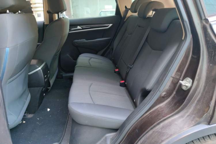 Used Dongfeng Aeolus AX7 2015 2.0L Automatic Zhiyue Version Left Rear Seat