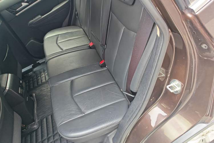 Used Dongfeng Aeolus AX7 2015 2.0L Automatic Zhiyi Trim Left Rear Seat