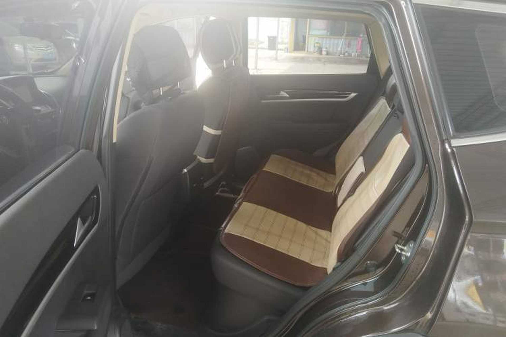 Used Dongfeng Aeolus AX7 2015 2.0L Automatic Zhiyue Version Left Rear Seat