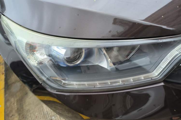 Used Dongfeng Aeolus AX7 2015 2.0L Automatic Zhiyi Trim Right Front Headlight
